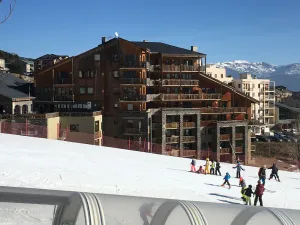 Image of Foot of the slopes - T3 ideal family