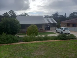 Image of Red Robin Cottage short stay