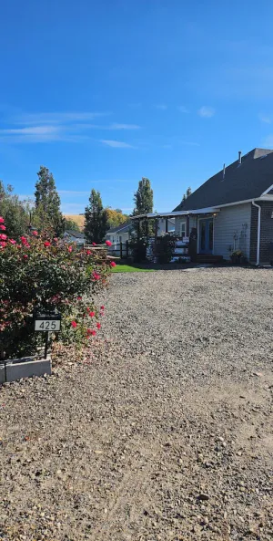 Image of Studio with so much to offer!  Small family and pet friendly.