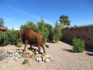 Image of Santa Fe style whole house in convenient location.