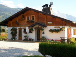 Image of apartment in a mountain chalet 15 min from chamonix by car