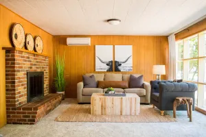 Image of Historic Creswell Farmhouse Pool+New Spa - 13 min to Eugene, U of O, & Wineries!