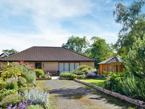 Image of 2 bedroom accommodation in Kirknewton near East Calder