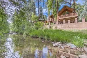 Image of Large, Beautiful Cabin on Tonto Creek in Kohl's Ranch \/Game Room\/Hot Tub\/Views