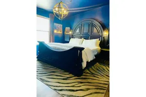 Image of Colorful Chic Farm Stay in AZ Wine Country