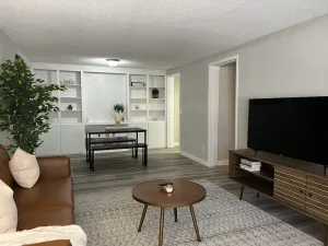 Image of Luxury 2 bedroom Townhome in Atlanta, Ga~ Family sized with game room