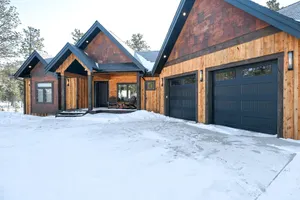 Image of 5 En Suites for all Bedrooms! , 3720 Sq. Ft., Hot Tub, Fully Custom! Clubouse