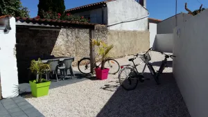 Image of house + bikes 5 people 2 km from the limit beach Les Sables d'Olonn