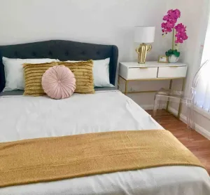 Image of Enjoy❤️Sunset Views 40min to Sydney Brand-new w\/Parking near CampbelltownHospital