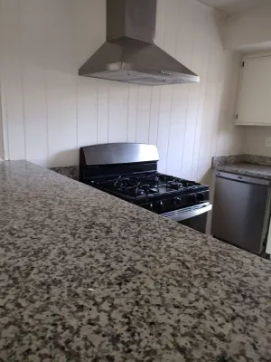 Image of Cozy 1 Bed1 Bath , just 15 minutes from Airport