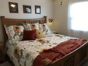 Image of PARKSIDE PARADISE