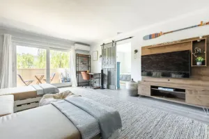 Image of Prime location in Coronado — everything within a 5 min walk!