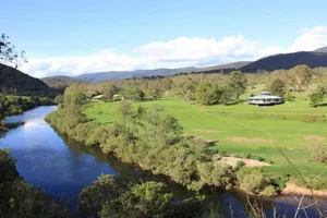 Image of World Famous Rotating house, Riverfront on 40acre, pet friendly, sleeps up to 14