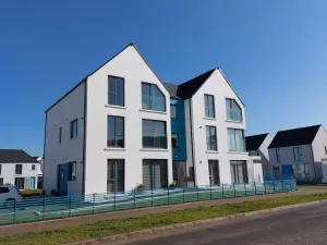 Image of Portstewart, Northern Ireland, Atlantic Cove