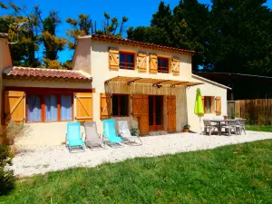 Image of Seasonal rental in the countryside, 5 min from all shops 10 min from Isle sur la Sorgue