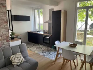 Image of Le P'tit Montjoux - Appart avec Jardin proche gare