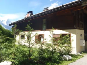 Image of Lovely Chalet apartment with Mont Blanc view\/Superbe appartement dans Chalet