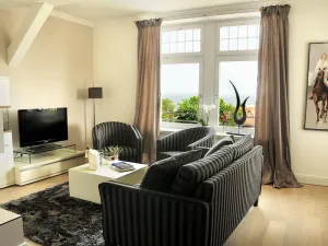 Image of Exclusive vacation apartment with balcony, sea view & glass fireplace - 50 m to the beach! - Villa Rheingold