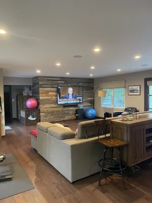 Image of 4-bedroom vacation home just 15-minute walk to Rose Bowl Stadium