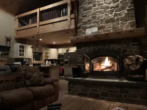 Image of Charming, cozy, rustic Chalet.. Hollywood Hills, OLD FORGE, NY