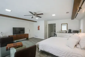 Image of Studio w\/ Pool - 13 Mi to Downtown Dallas!