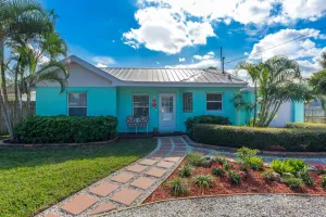 Image of Coastal Karma Cottage - Near downtown Stuart, FL