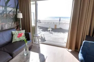 Image of Rijk aan Zee Luxury Beachhouse Ecolodge with seaview