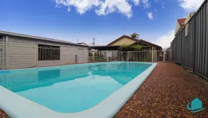 Image of Caves Getaway - Pool, Air conditioned and close to the beach