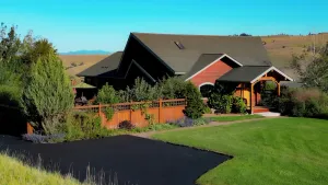 Image of Glacier Getaway - True Vacation Home - Amazing Vistas