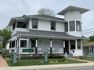 Image of Guest quarters at the inn - 204
