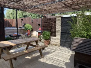 Image of Charming guest house with patio and jacuzzi, not overlooked.