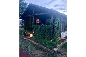 Image of Cozy Rustic Ranch Cabin close to Williams in Parks