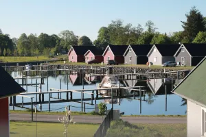 Image of Skandinavisches-Ferienhaus-2-Reihe-zum-Wasser-fuer-6-Personen
