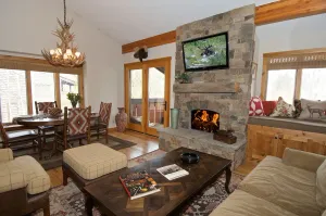 Image of Contemporary Western condo tucked into the relaxed Aspens