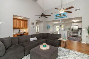 Image of Walk to the Beach & Downtown, Large Front Porch, Premium Bedding