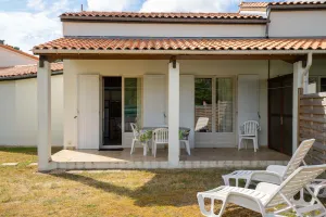 Image of Holiday Home 'Grande Maison Les Mouettes' with Private Terrace and Private Garden