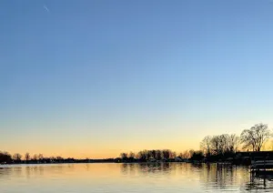 Image of Lakefront views at our Long Island Lookout!