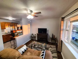 Image of Central Stay! Near UK\/Downtown\/Campus.