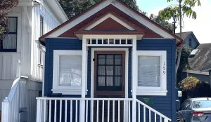 Image of A Tiny House - Pacific Grove House - Small is Beautiful