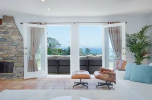 Image of Malibu Beach House Sweeping Panoramic Views Walk 2 beach
