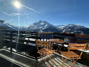 Image of Cosy refurbished 2 bedroom apartment, Sleeps 6. Close to slopes