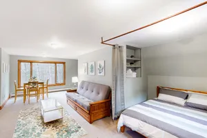 Image of Secluded home surrounded by woodland w\/kitchenette, free WiFi - near trails