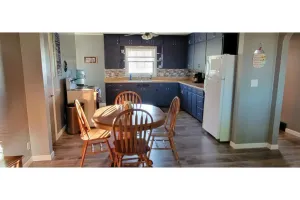 Image of Apple Corners Quiet Country Guesthouse - 15 min drive from Decorah.
