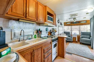 Image of Yuma Getaway w\/ Pool Access, 5 Mi to Lutes Casino!