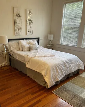 Image of Hannah House South Cozy country living near the City