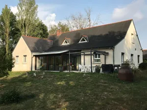 Image of Luxurious Lakeview Retreat: Hot Tub, BBQ, Playground, Near ZooParc & More!