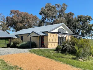 Image of Rural views and family friendly