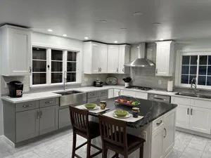 Image of Spacious 5 Bedroom Newly Remodeled Retreat