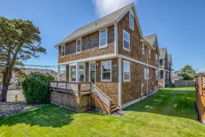 Image of Close to Downtown Seaside, This Clean, Bright Townhome is a Sweet Retreat!