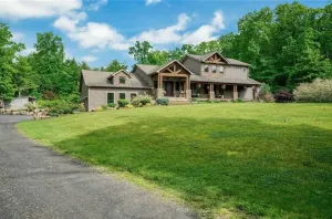 Image of Luxurious Hudson Valley house 90min from NYC